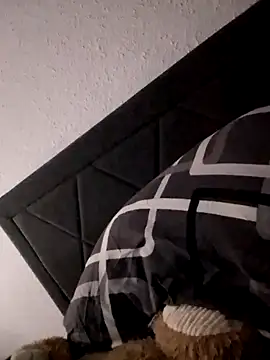 jujuistda1 online show from 9, 11, 2025