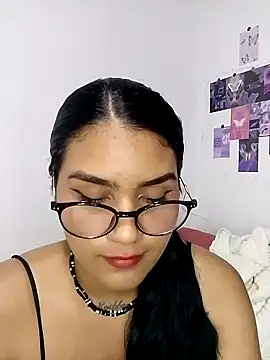 Renata Zoe online show from 11, 10, 2025