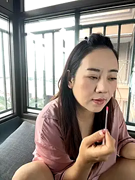 Kayla-love online show from 30, 10, 2025