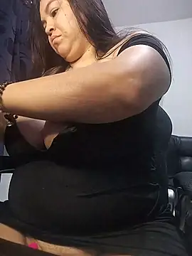 LucyDiamonds1 online show from 17, 2, 2026