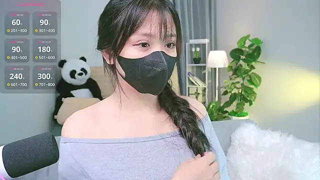 Cherry-26 online show from 9, 10, 2025