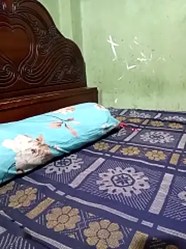 Cute Couple59 online show from 15, 10, 2025