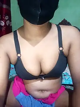 Cute Couple59 online show from 11, 4, 2026