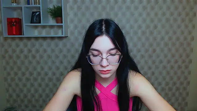 Snapshot of MiraBabe_ chatting on 24, 9, 2025 MiraBabe online show from 24, 9, 2025