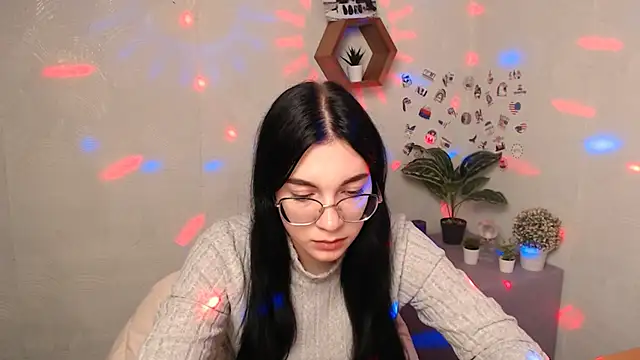Snapshot of MiraBabe_ chatting on 6, 10, 2025 MiraBabe online show from 6, 10, 2025
