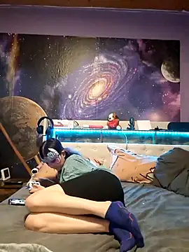 Hot SkinnyGirl online show from 1, 11, 2025