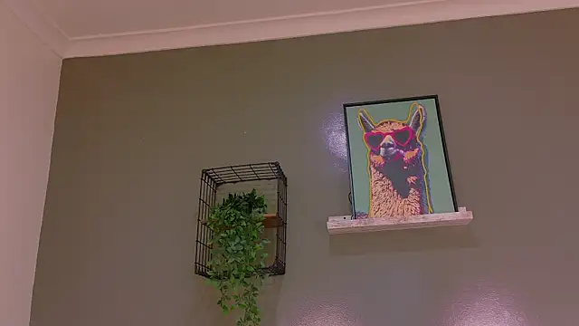 Snapshot of KeendraFox_ chatting on 17, 10, 2025 KeendraFox online show from 17, 10, 2025