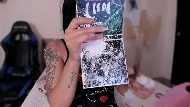 SofiaClarkson online show from 15, 11, 2025