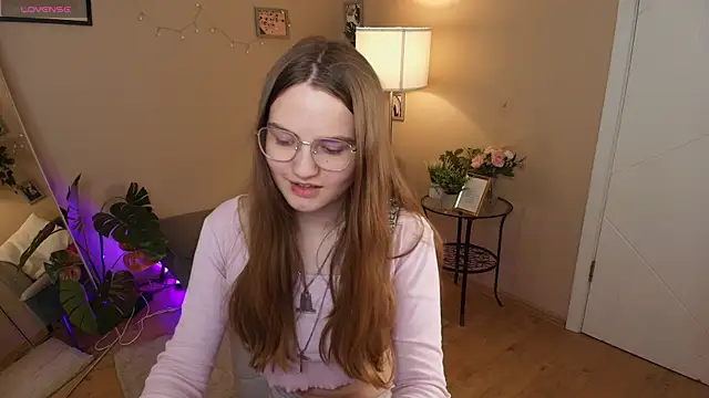 Snapshot of Evii_Stich chatting on 22, 9, 2025 Evii Stich online show from 22, 9, 2025