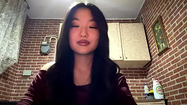 EmmaLeexth online show from 22, 12, 2025