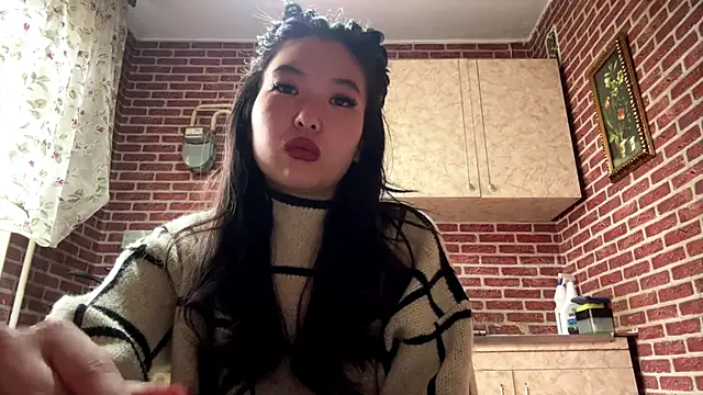 EmmaLeexth online show from 17, 3, 2026