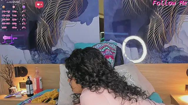 Anabacker01 online show from 4, 10, 2025