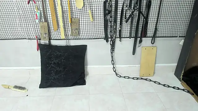 BDSM MEDUZA online show from 15, 2, 2026