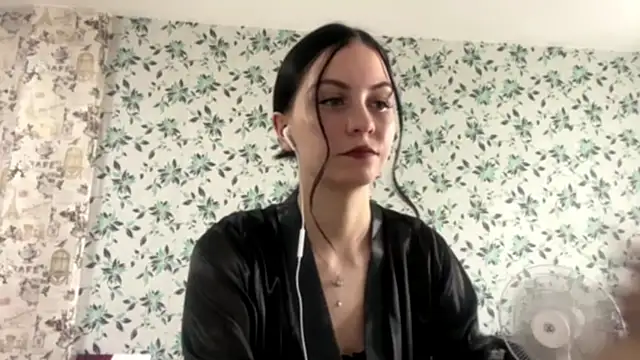 Snapshot of DevoraShaban chatting on 22, 9, 2025 DevoraShaban online show from 22, 9, 2025