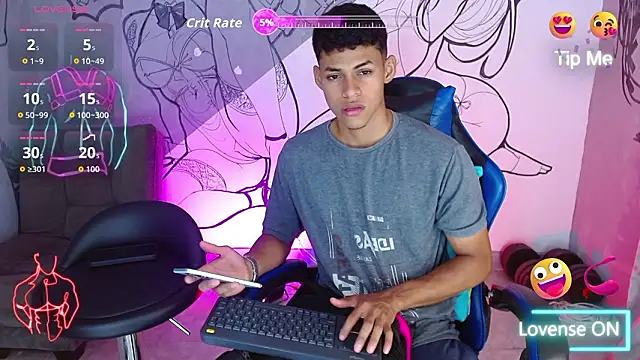 Snapshot of deivid_bigcock1 chatting on 20, 2, 2026 deivid bigcock1 online show from 20, 2, 2026