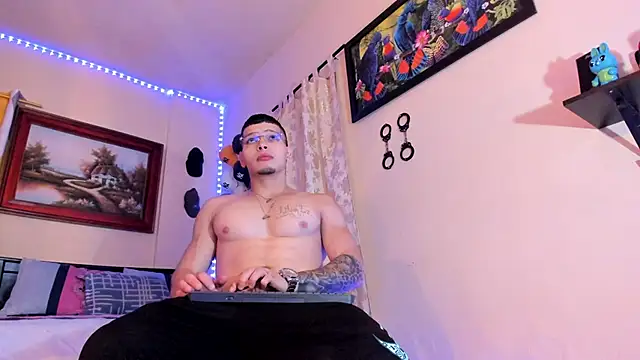 Snapshot of Matt_your_master_ chatting on 23, 9, 2025 Matt your master online show from 23, 9, 2025