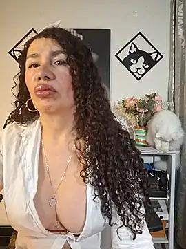 Lina 444 online show from 27, 2, 2026