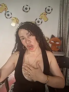 Snapshot of Lina_444 chatting on 25, 6, 2026 Lina 444 online show from 25, 6, 2026