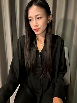 sunasianangel online show from 4, 11, 2025