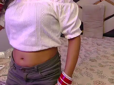 Lovelyy-couple online show from 19, 10, 2025