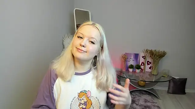 RoseThomas  online show from 26, 9, 2025