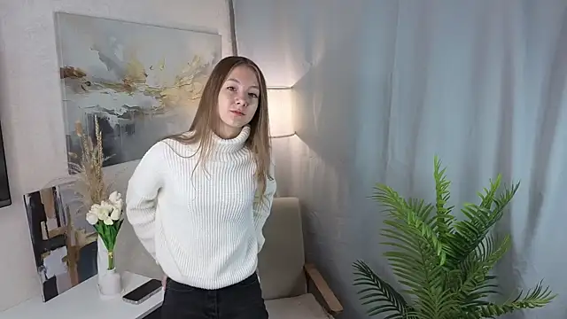 Snapshot of YuriKastner chatting on 4, 10, 2025 YuriKastner online show from 4, 10, 2025