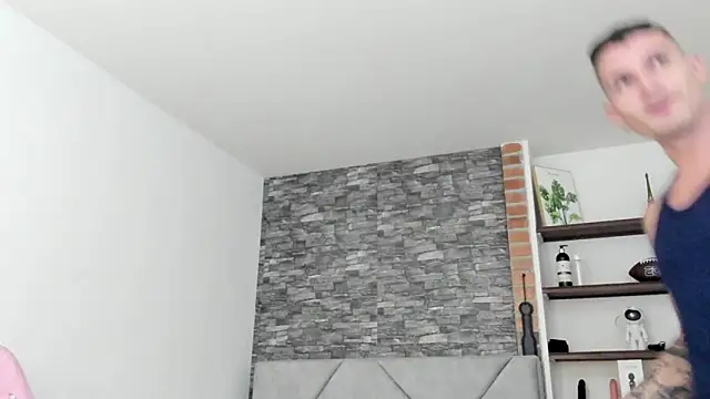 Snapshot of BooyHott_ chatting on 1, 2, 2026 BooyHott online show from 1, 2, 2026