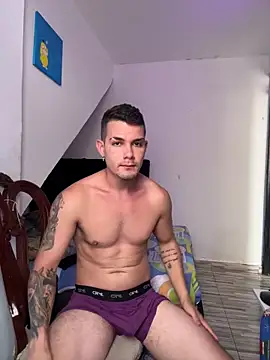 Snapshot of BooyHott_ chatting on 8, 2, 2026 BooyHott online show from 8, 2, 2026