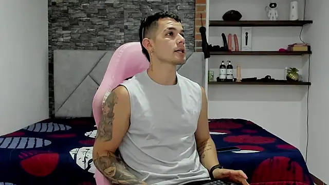 Snapshot of BooyHott_ chatting on 28, 2, 2026 BooyHott online show from 28, 2, 2026