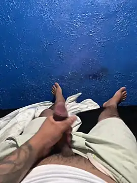 Alangostoso092 online show from 13, 1, 2026