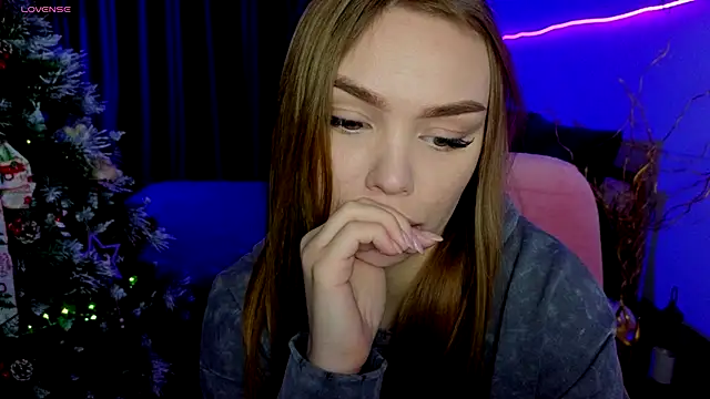 KitsyMoore online show from 15, 12, 2025