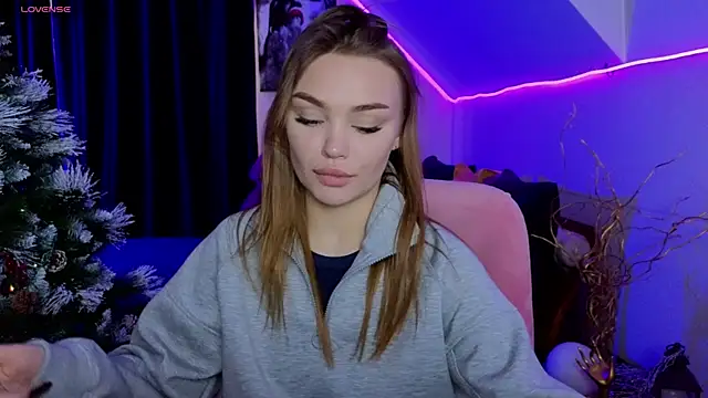 KitsyMoore online show from 12, 1, 2026