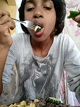 Barbiefox24 online show from 24, 10, 2025