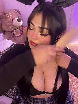 Mericute  online show from 6, 4, 2026