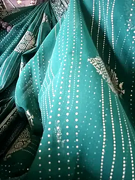 Snapshot of sweetqueen143 chatting on 25, 10, 2025 sweetqueen143 online show from 25, 10, 2025