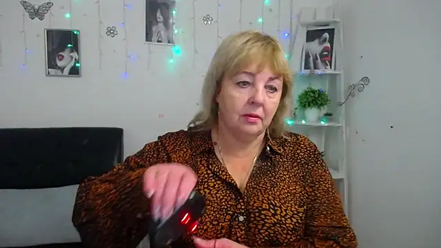 MilenaWedxy online show from 10, 10, 2025