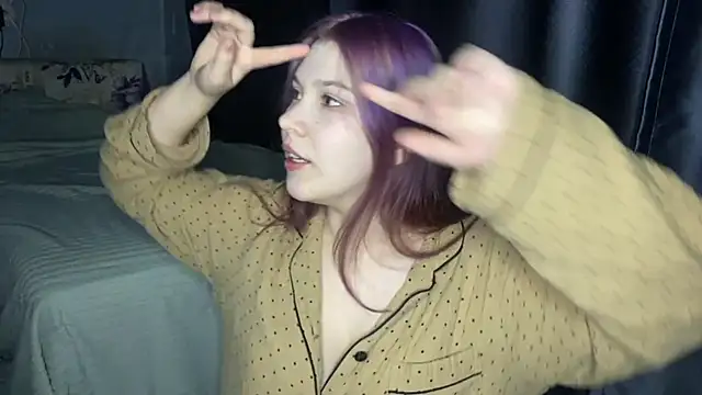 Elvira8cute online show from 22, 10, 2025