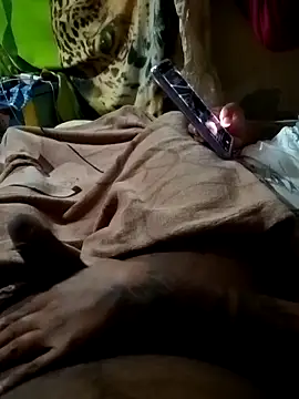 Snapshot of calntt28 chatting on 24, 9, 2025 calntt28 online show from 24, 9, 2025