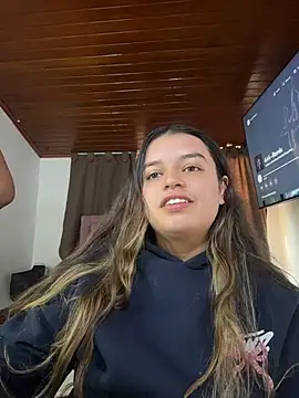 Aphrill online show from 9, 4, 2026