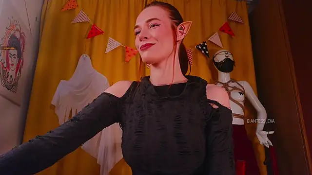 Giantess Eva online show from 28, 10, 2025