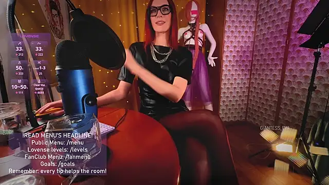 Snapshot of Giantess_Eva chatting on 31, 5, 2026 Giantess Eva online show from 31, 5, 2026