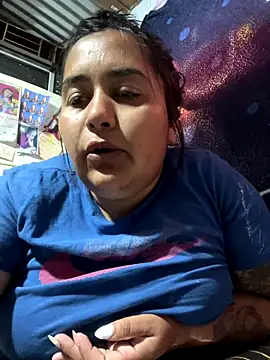 Snapshot of Ayee23-3 chatting on 27, 11, 2025 Ayee23-3 online show from 27, 11, 2025