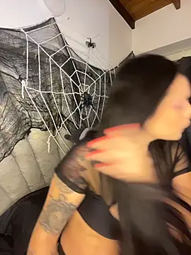 liahouses online show from 27, 10, 2025