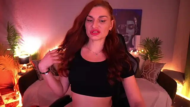 EllaGoldenn online show from 28, 3, 2026