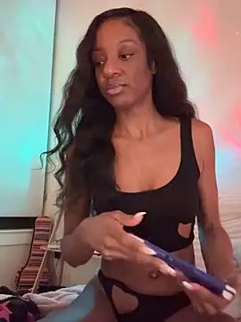 LoveDreaux online show from 5, 12, 2025