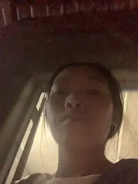 Halyy xx online show from 24, 10, 2025