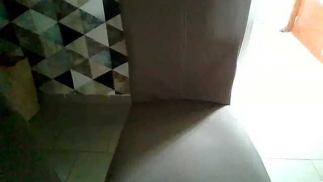 Snapshot of Coquinette62 chatting on 21, 10, 2025 Coquinette62 online show from 21, 10, 2025