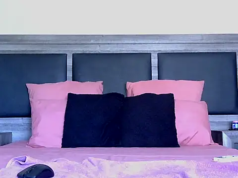 Snapshot of best_frnd chatting on 4, 2, 2026 best frnd online show from 4, 2, 2026