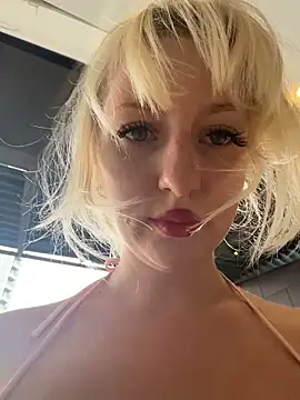 RonnieKiss online show from 8, 3, 2026