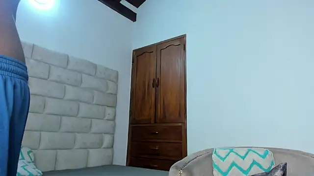 BennBrown online show from 1, 11, 2025